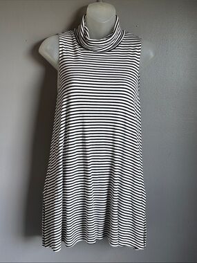 Anthropologie Puella black & white striped sleeveless turtleneck swing tank LG